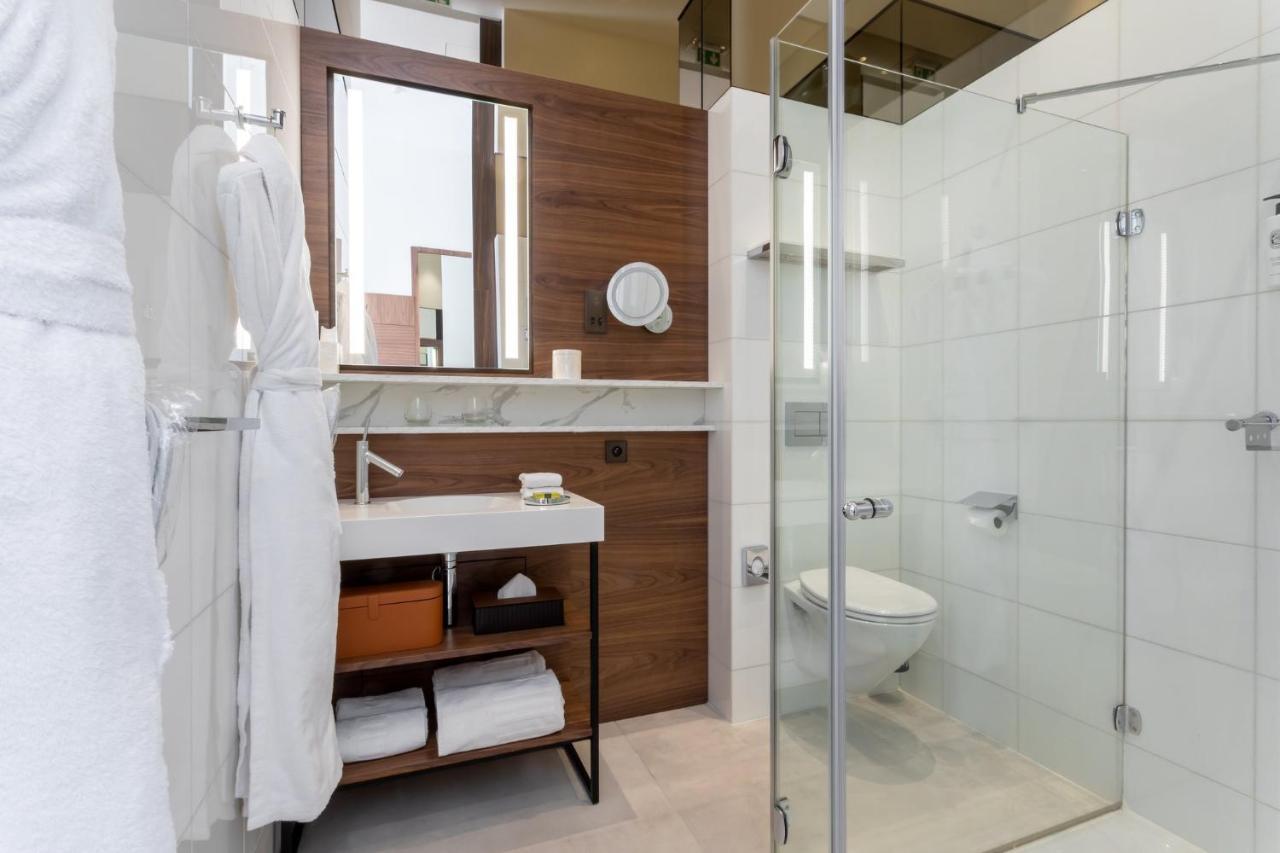 Suíte com Cama King-size Júnior com Terraço