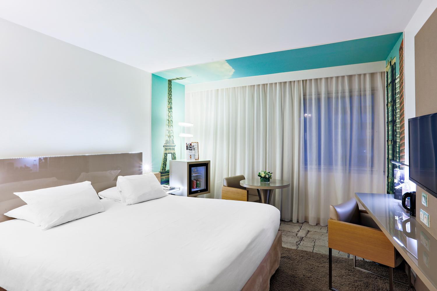 Two rooms close to each other,1273976572:JPEG