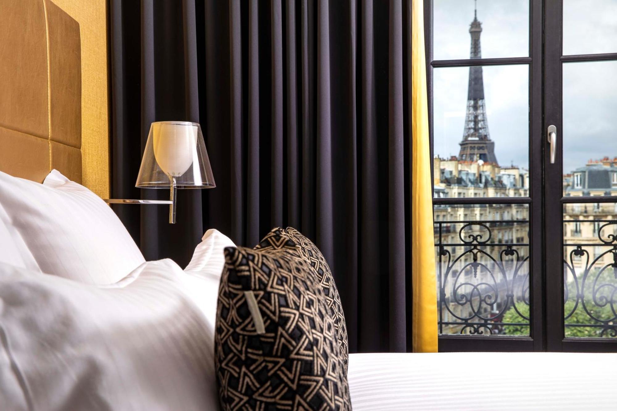 Suite Eiffel Tower View,1274032861:JPEG