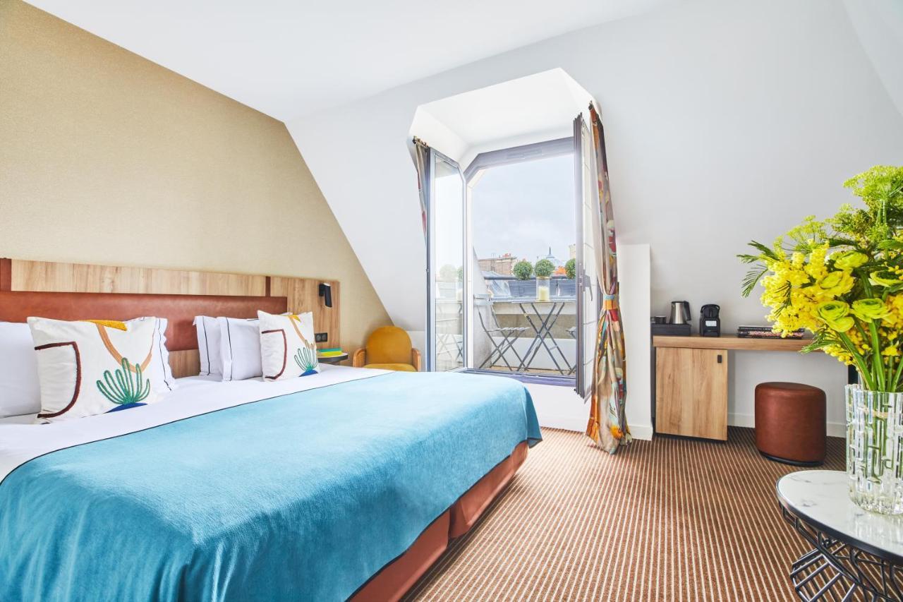 Deluxe Double Room Balcony,1354055723:JPEG