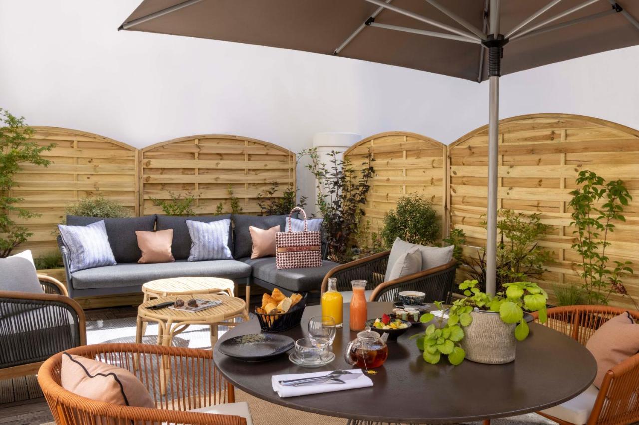 Apartment Terrace,1382431406:JPEG