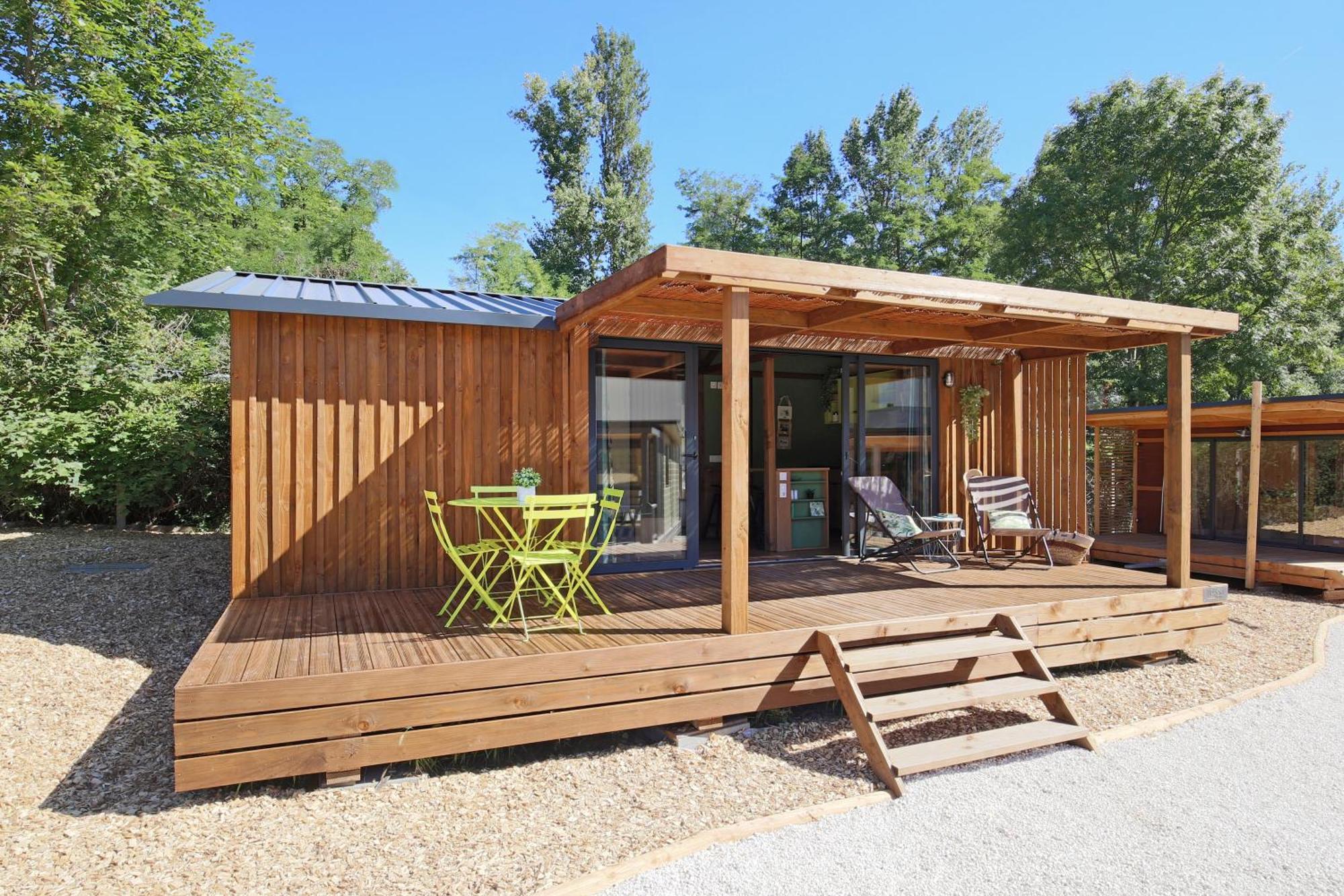 Three-Bedroom Chalet,1563308158:JPEG