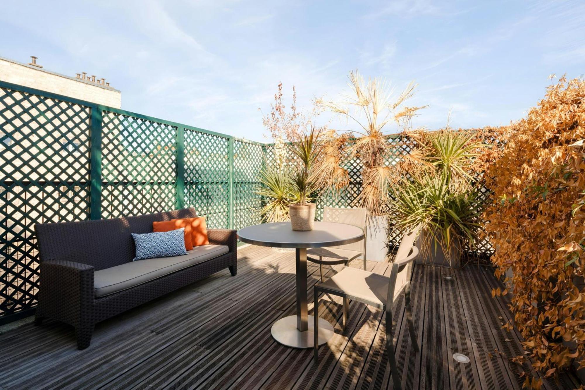 Chambre Deluxe avec kitchenette et terrasse,1674715709:JPEG