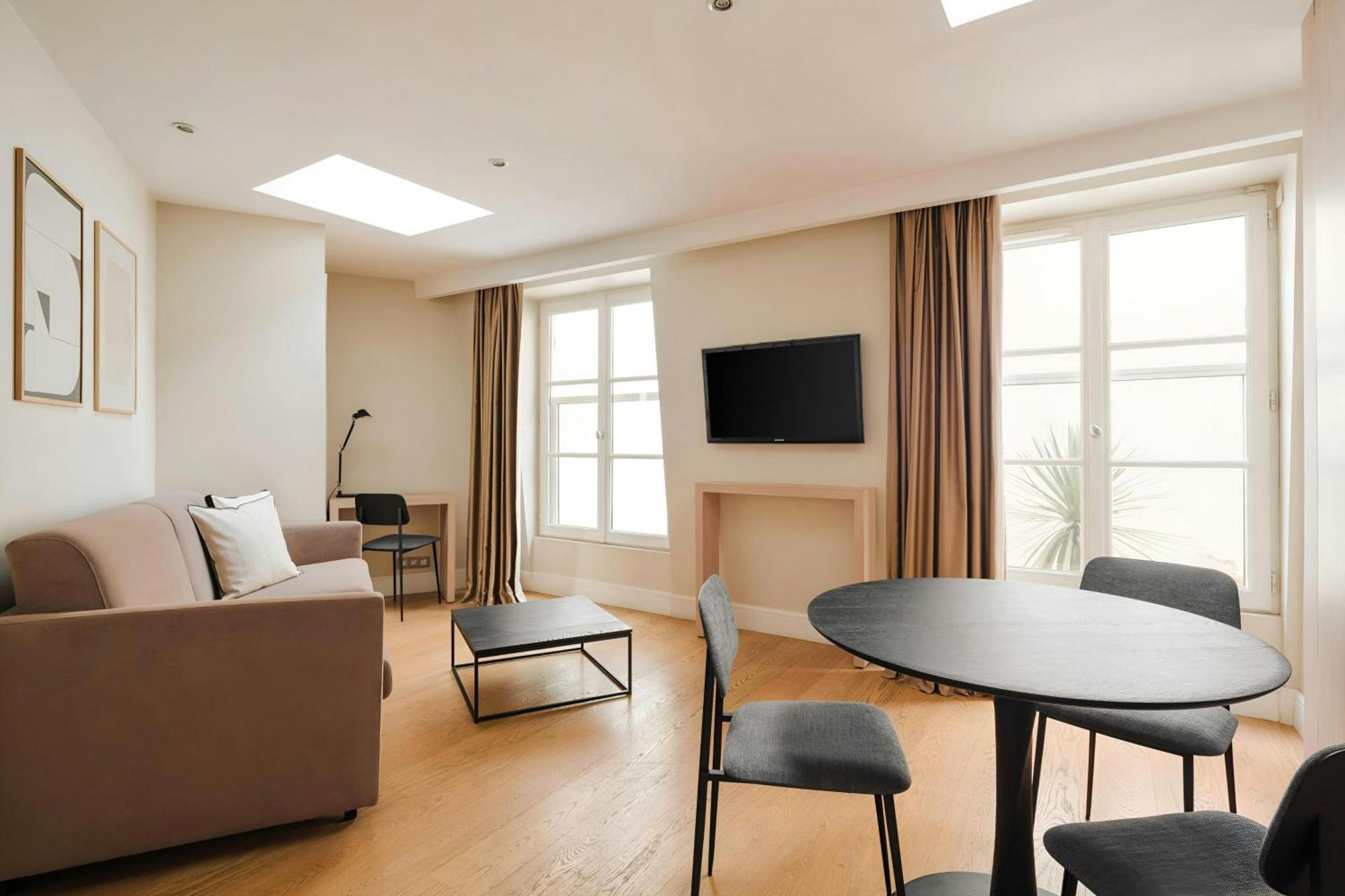Suite avec Kitchenette,1674715688:JPEG