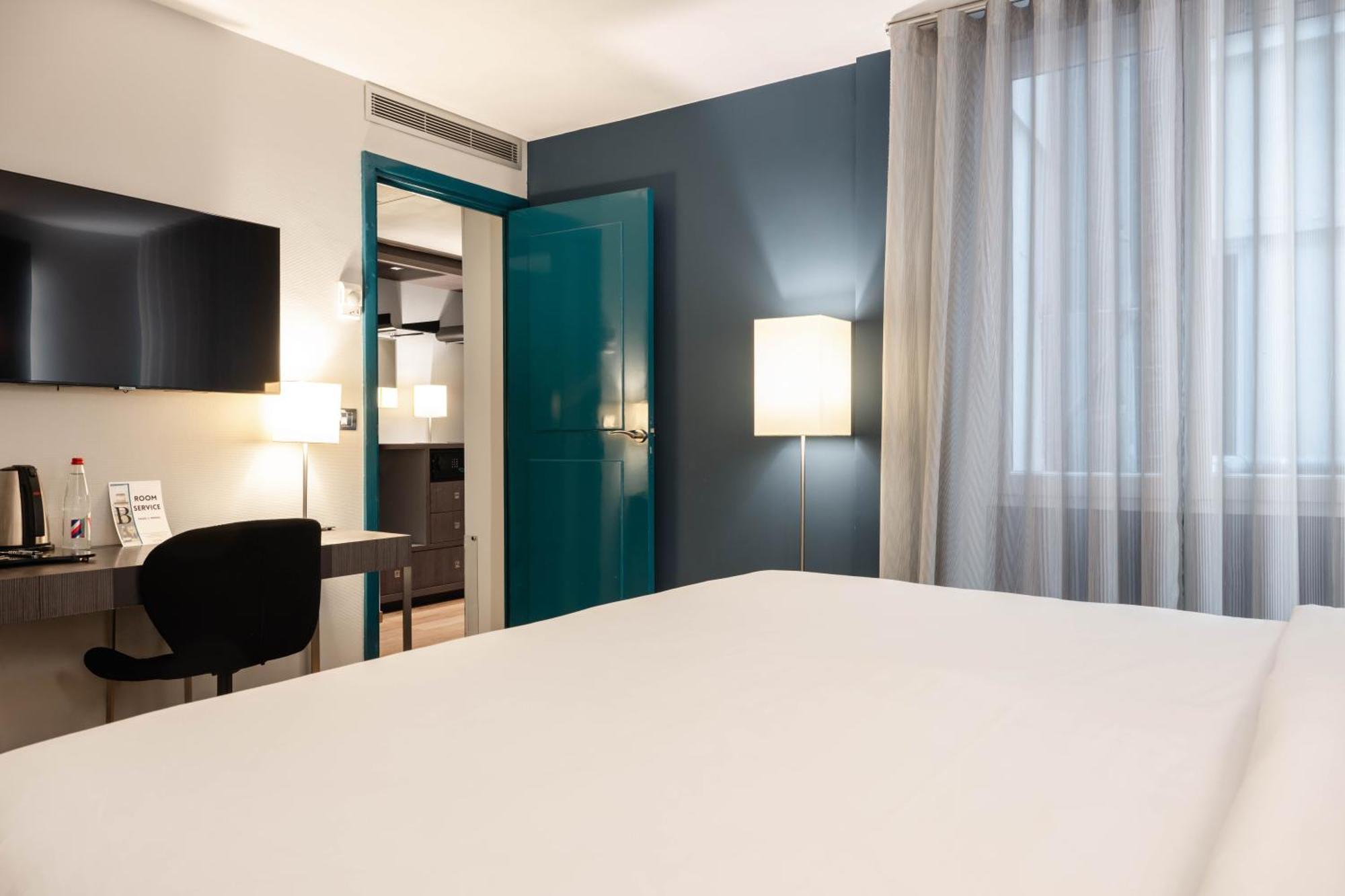 Superior Double Room Courtyard View