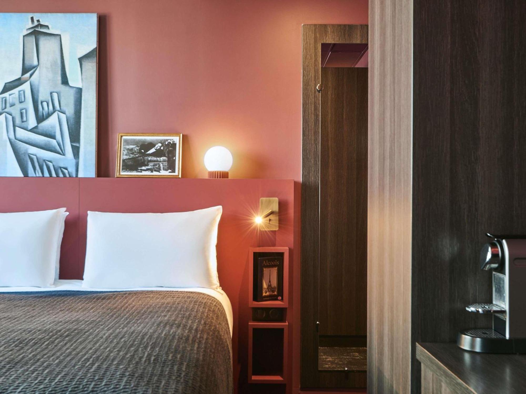 Privilege Double Room Sofa Bed,1770855333:JPEG