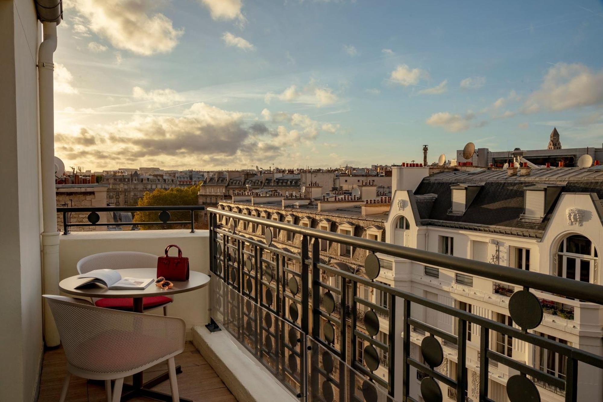 Suite Balcony,1771699858:JPEG