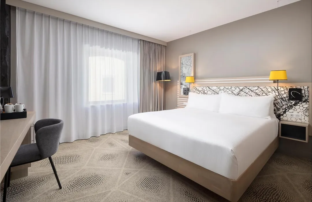 Hilton Garden Inn Paris La Villette-1