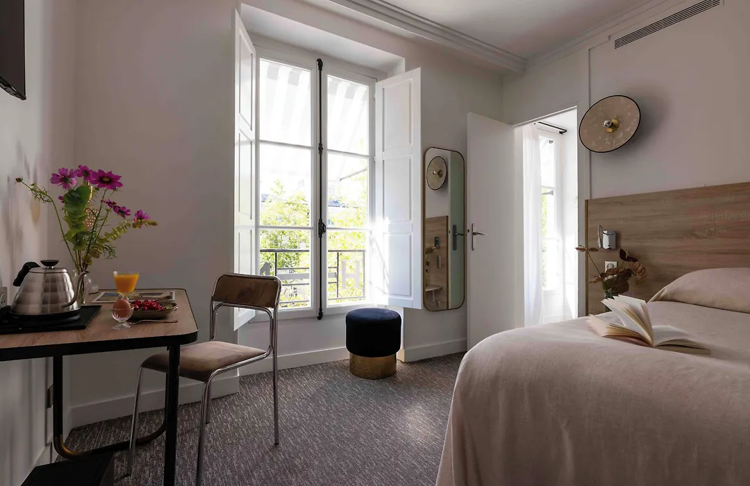 Hotel Lulu Paris-1