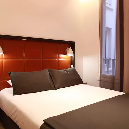 Hotel Aulivia Opera-2